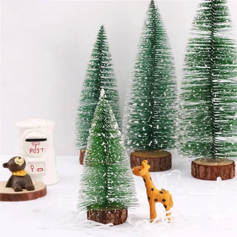 Mini Pine Needle Christmas Trees - Rey.me